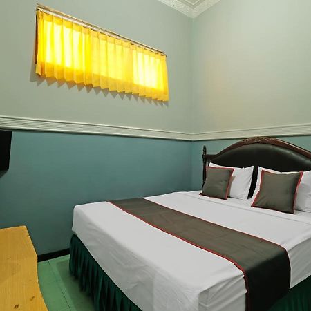 Collection O 91914 Hotel Citra Dewi 2 Int'S Semarang Exterior foto