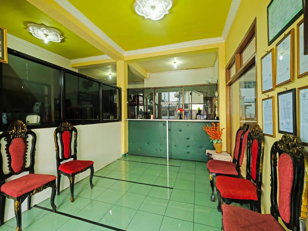 Collection O 91914 Hotel Citra Dewi 2 Int'S Semarang Exterior foto