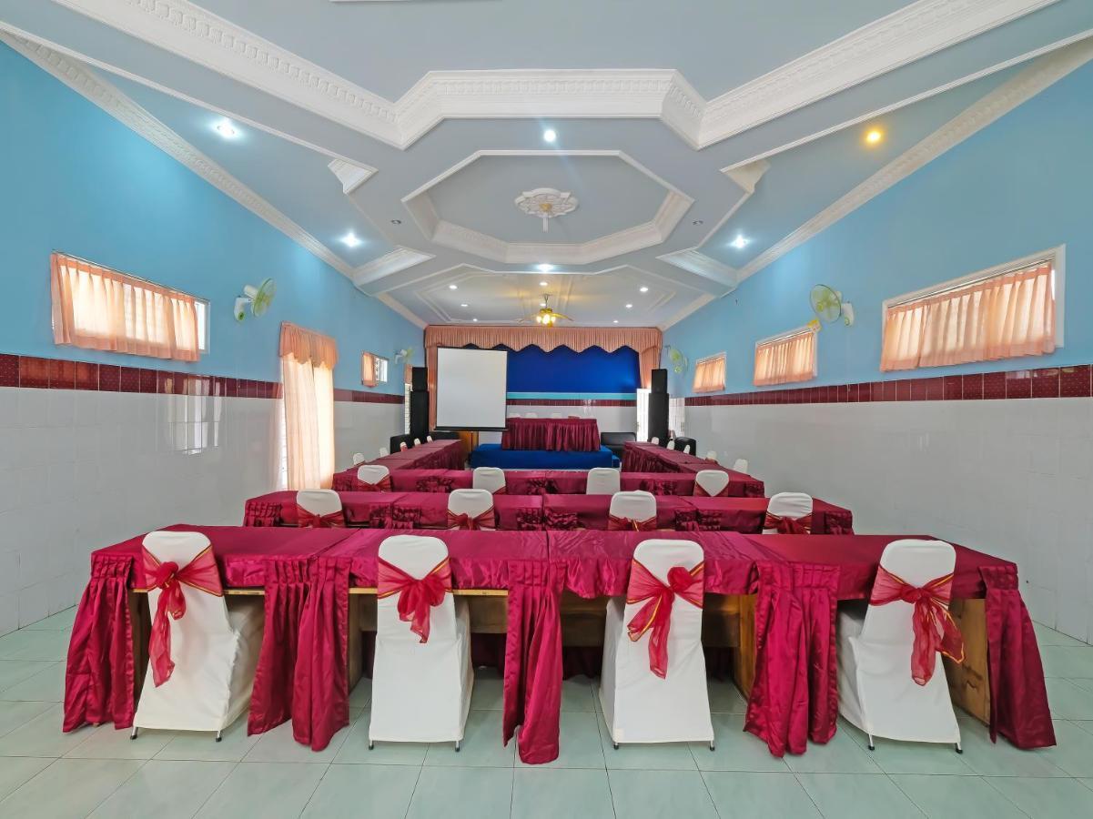 Collection O 91914 Hotel Citra Dewi 2 Int'S Semarang Exterior foto