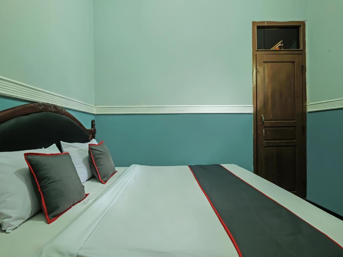 Collection O 91914 Hotel Citra Dewi 2 Int'S Semarang Exterior foto