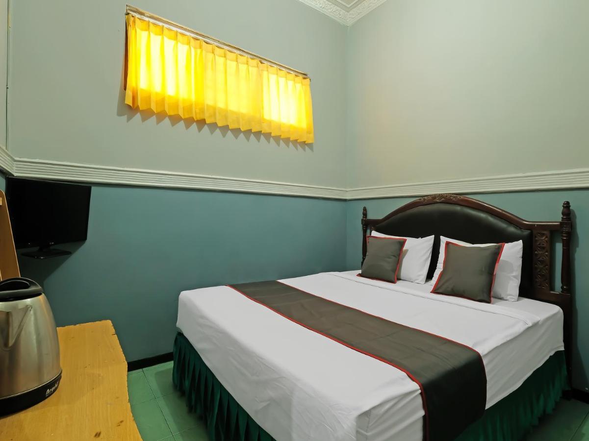Collection O 91914 Hotel Citra Dewi 2 Int'S Semarang Exterior foto