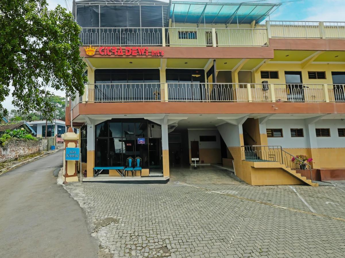 Collection O 91914 Hotel Citra Dewi 2 Int'S Semarang Exterior foto