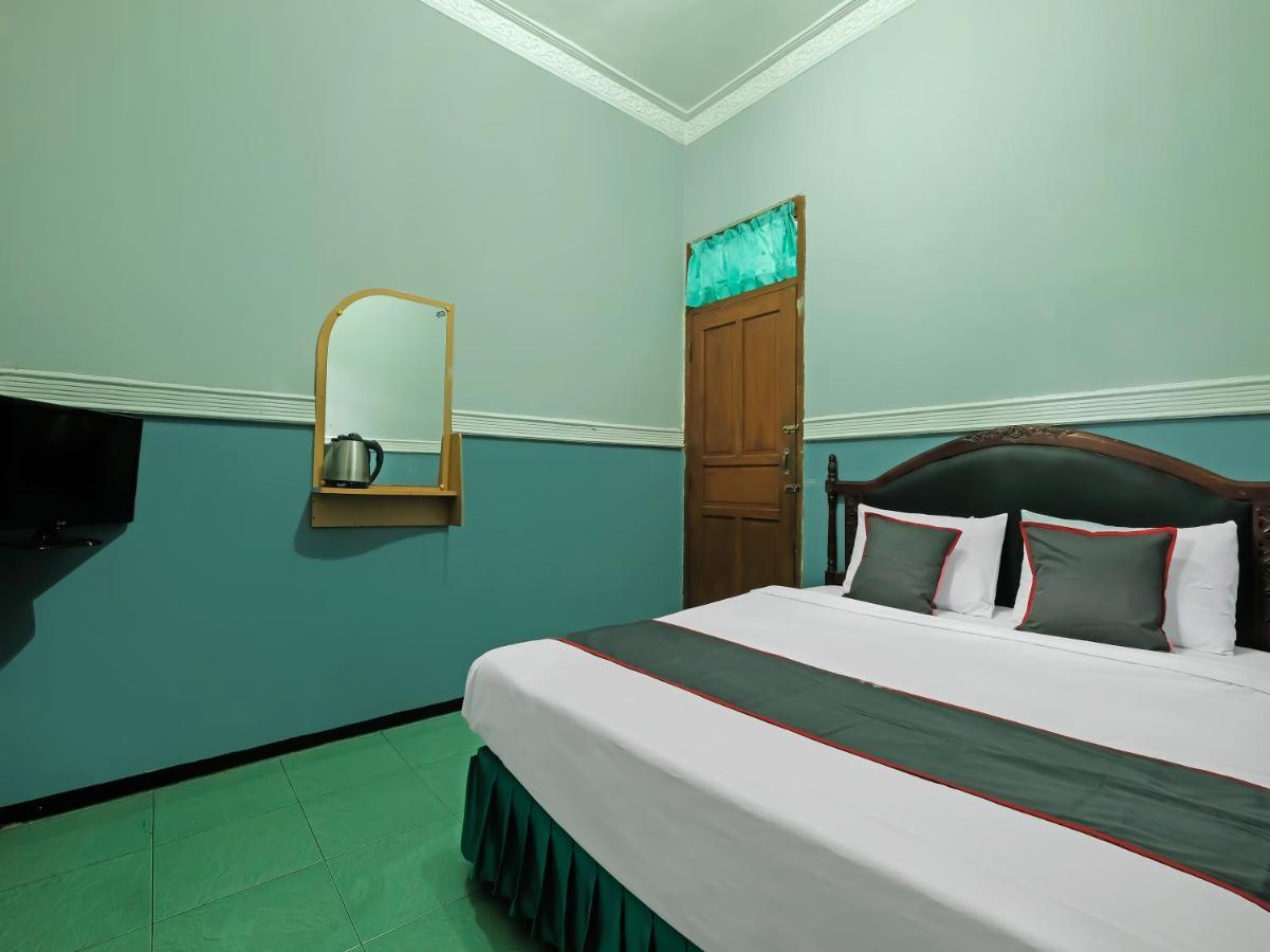 Collection O 91914 Hotel Citra Dewi 2 Int'S Semarang Exterior foto