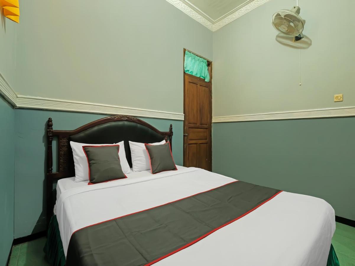 Collection O 91914 Hotel Citra Dewi 2 Int'S Semarang Exterior foto